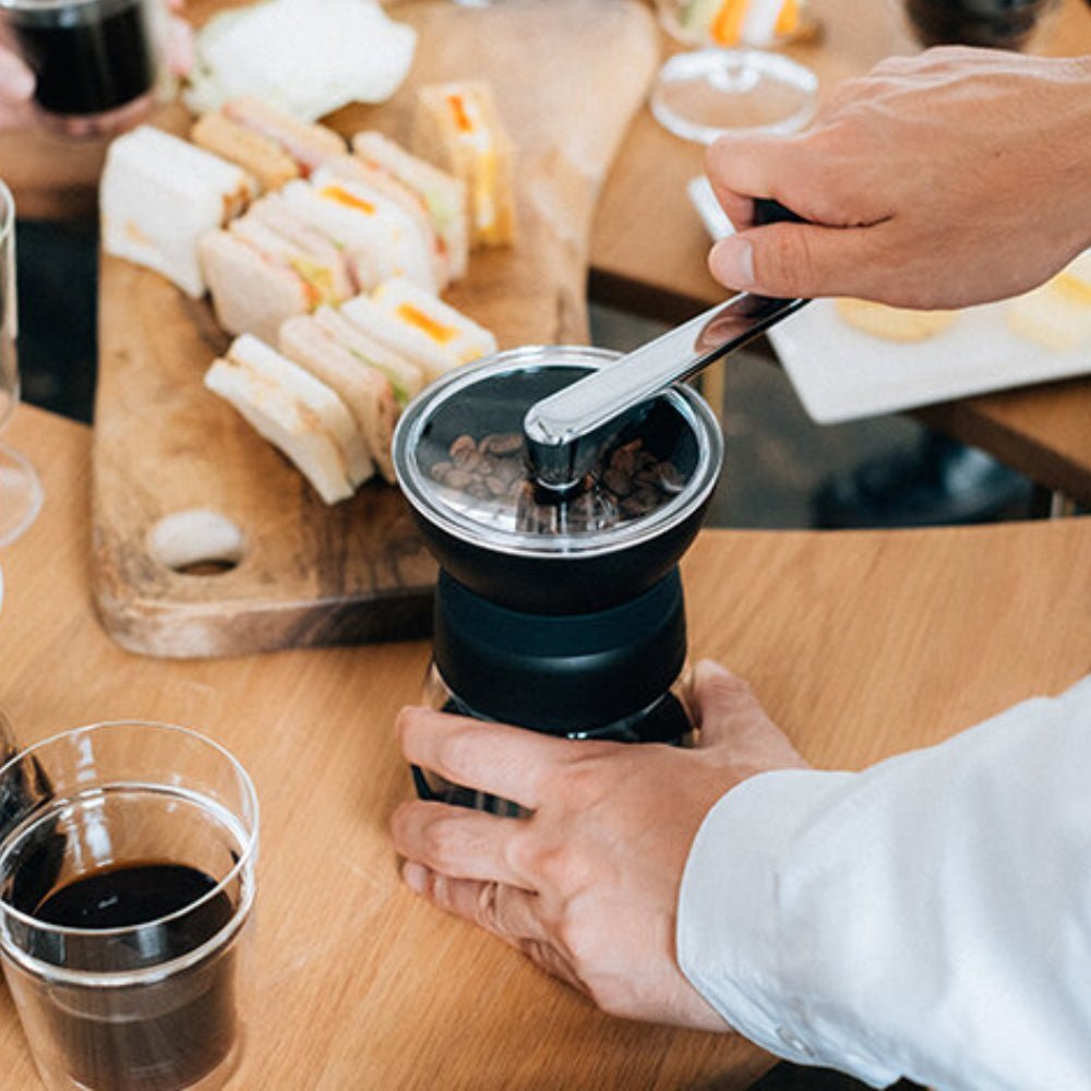 Hario Skerton Pro Ceramic Coffee Grinder - Image 10